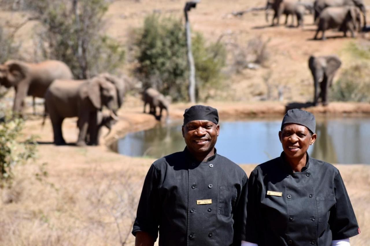 Milima Big 5 Safari Lodge Hoedspruit Exterior foto